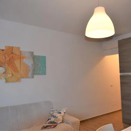 Apartment Viadelmare *